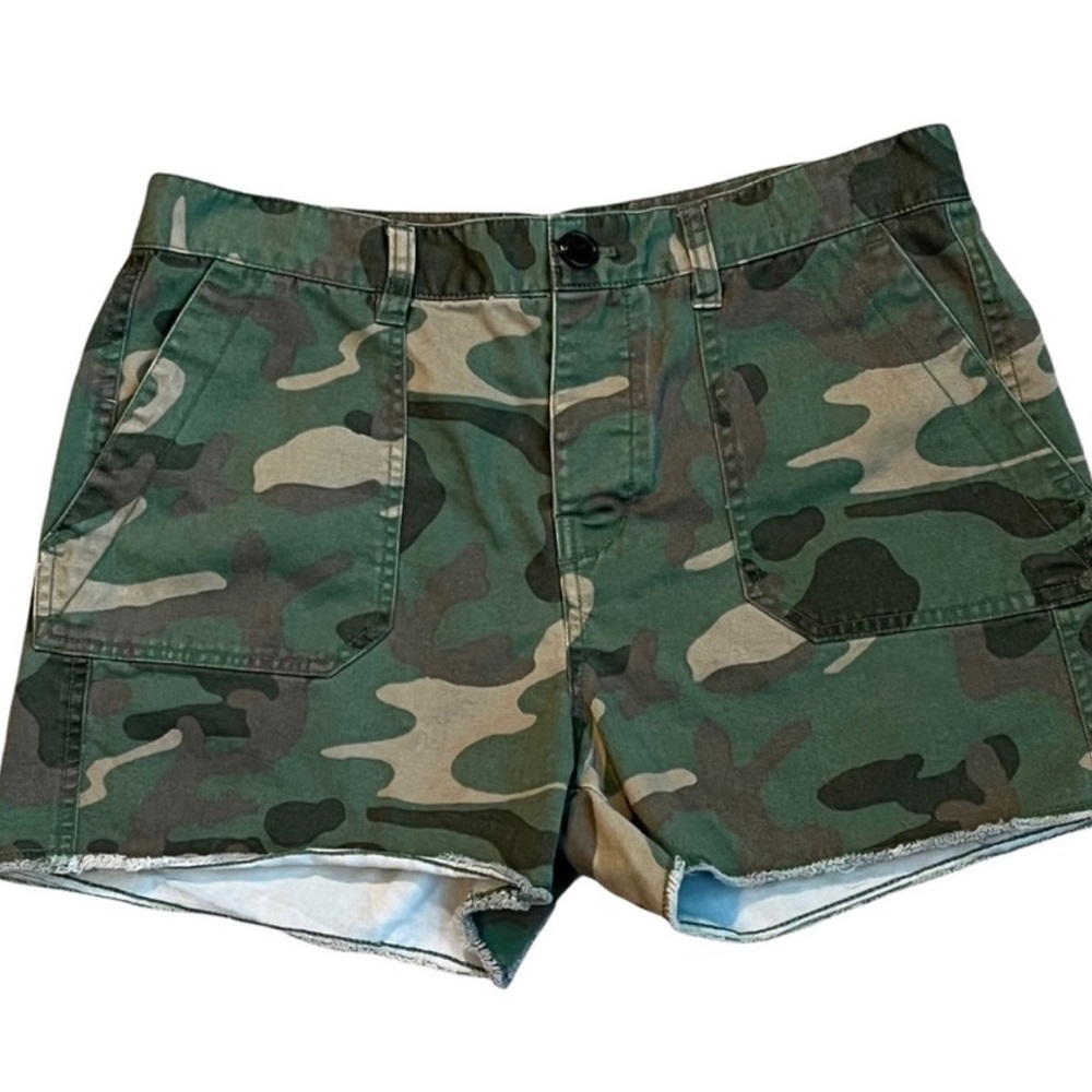 Madewell Green Camo Architect High Rise Cargo Shorts, size 6/28 A0169